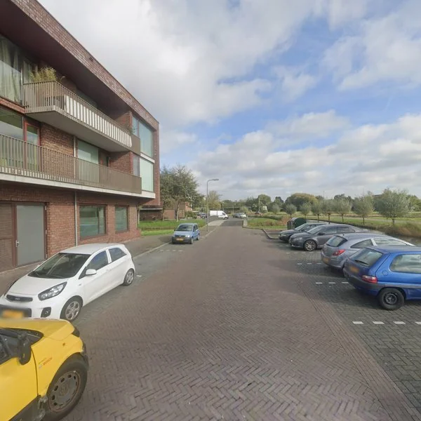 Straatbeeld van Donge 111, 2911CV Nieuwerkerk aan den IJssel