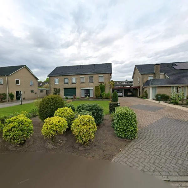 Straatbeeld van Donkeren Dijk 48, 5473CS Heeswijk-Dinther