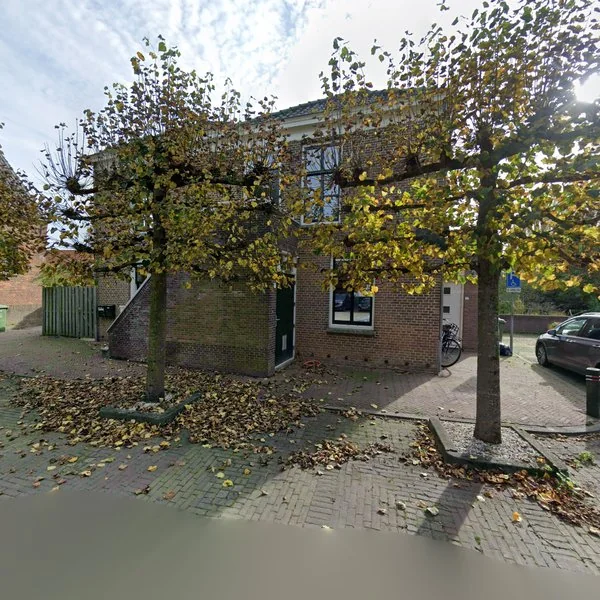 Straatbeeld van Dorpsplein 3, 5327AP Hurwenen