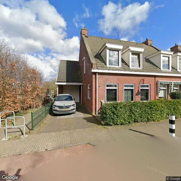 Straatbeeld van Dorpsstraat 107, 2995XE Heerjansdam