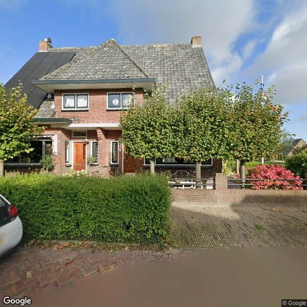 Straatbeeld van Dorpsstraat 135, 2731AN Benthuizen