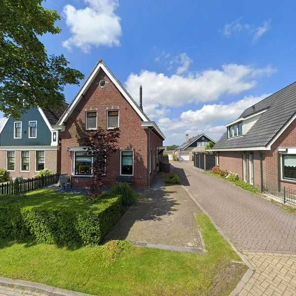 Straatbeeld van Dorpsstraat 17A, 1534NB Oostknollendam
