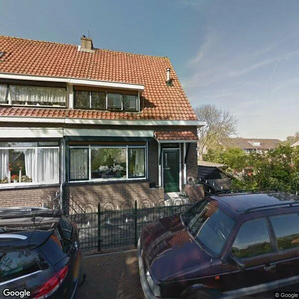 Straatbeeld van Dorpsstraat 275, 3191VG Hoogvliet Rotterdam
