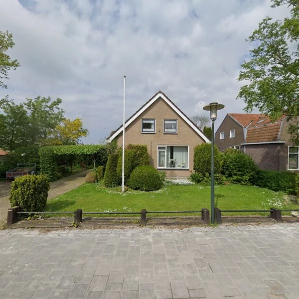 Straatbeeld van Dorpsstraat 40, 8759LD Exmorra