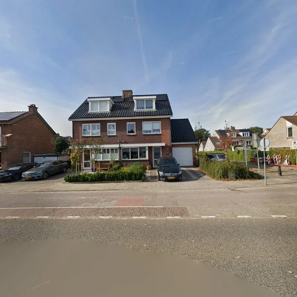 Straatbeeld van Dorpsstraat 43B, 2343AX Oegstgeest