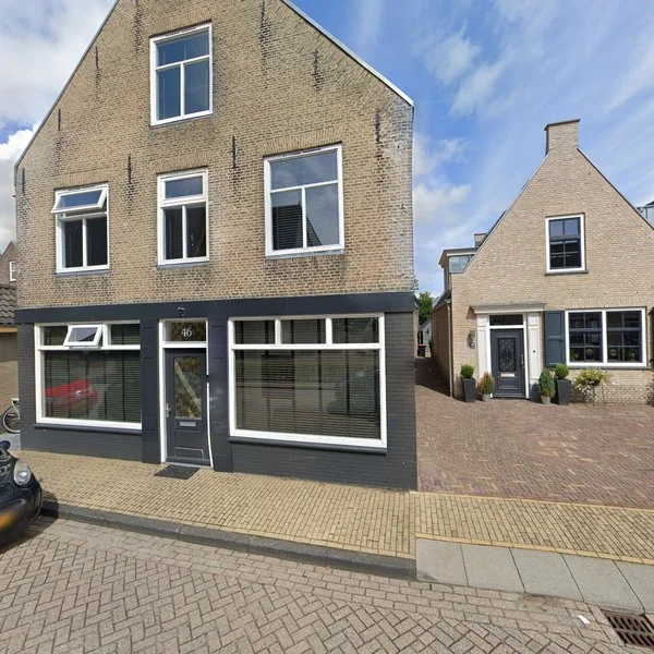 Straatbeeld van Dorpsstraat 46A, 3381AG Giessenburg