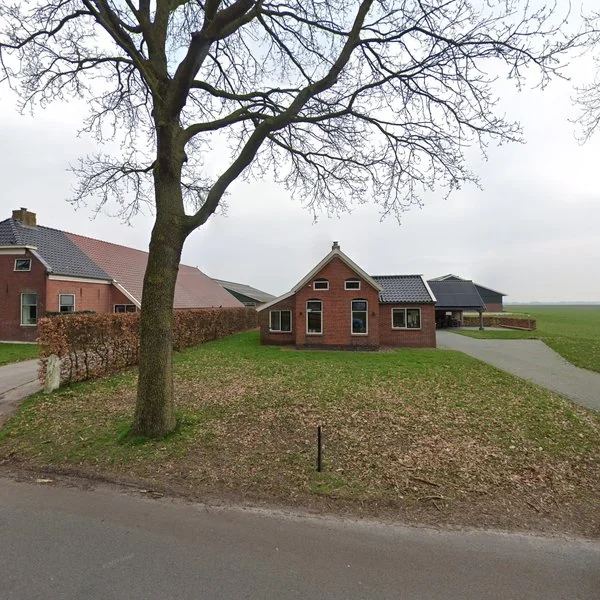 Straatbeeld van Dorpsstraat 76, 9474TC Zuidlaarderveen