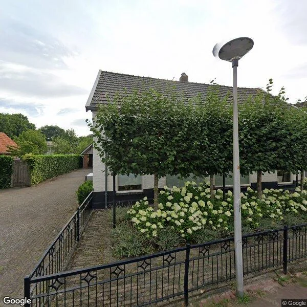 Straatbeeld van Dorpsstraat 82, 7524CK Enschede