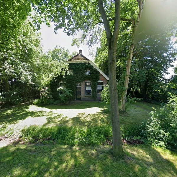 Straatbeeld van Dorpsstraat 9, 9438TC Garminge