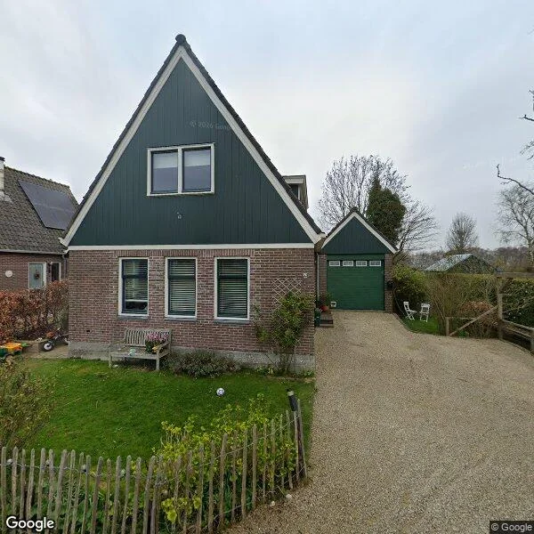 Straatbeeld van Dorpsstraat Holysloot 53, 1028BC Amsterdam