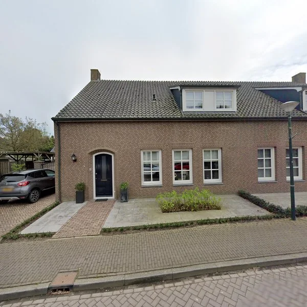 Straatbeeld van Dorpstraat 12, 5438AM Gassel