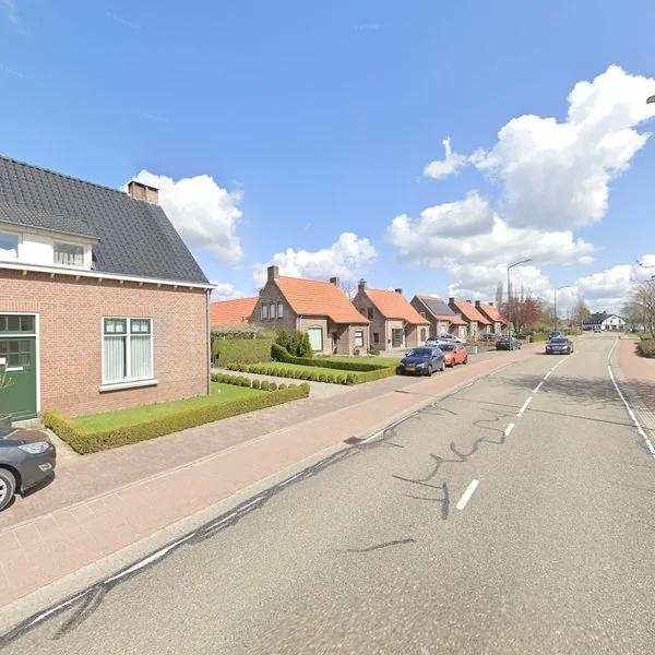 Straatbeeld van Dorpstraat 24, 5575AE Luyksgestel