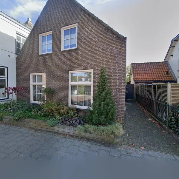 Straatbeeld van Dorpstraat 43, 5595CD Leende