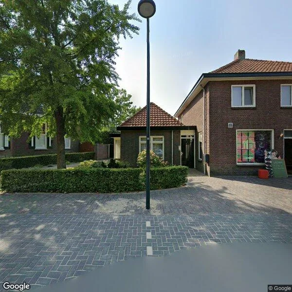 Straatbeeld van Dorpstraat 73, 5575AE Luyksgestel
