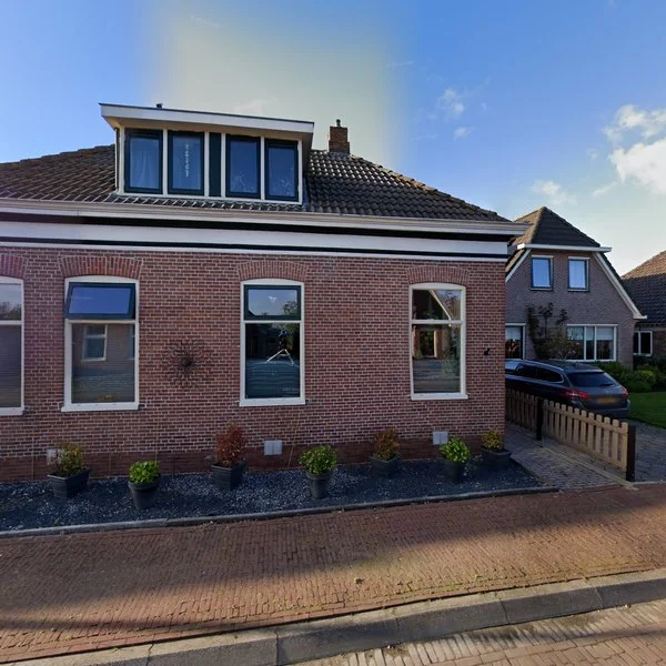 Straatbeeld van Dorpsweg 11, 9993TJ Westerwijtwerd