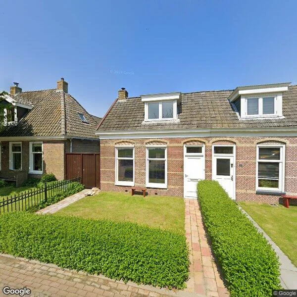Straatbeeld van Dorpsweg 4, 8753JC Cornwerd