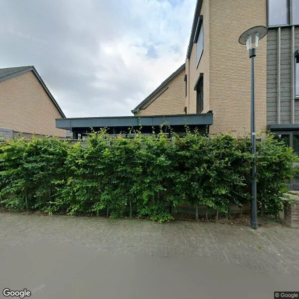 Straatbeeld van Douglashout 93, 5621DE Eindhoven