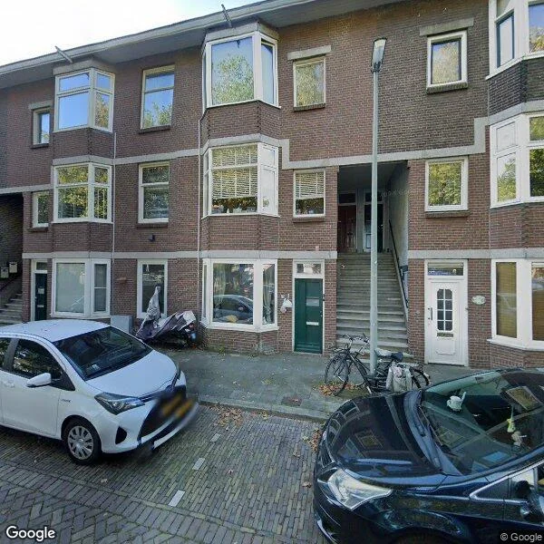 Straatbeeld van dr. Abraham Kuyperstraat 77, 3131HB Vlaardingen