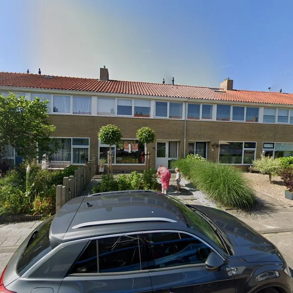 Straatbeeld van Dr Eeltje Halbertsmastraat 48, 8501JX Joure