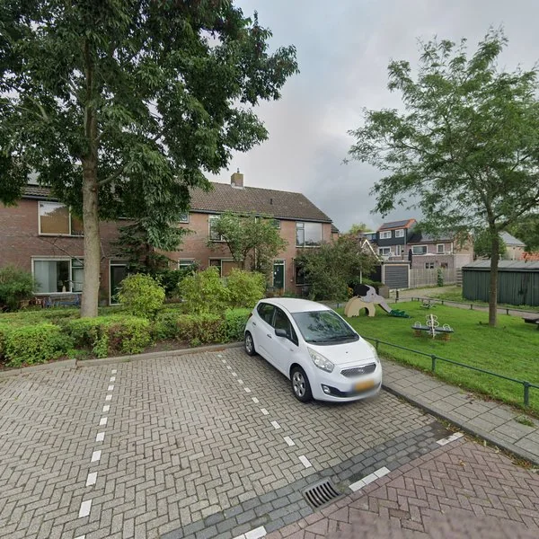 Straatbeeld van Dr. Gravemeijerstraat 11A, 3381LC Giessenburg