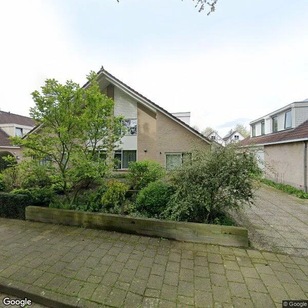 Straatbeeld van Dr. Ir. Vondelingpark 63, 6716EM Ede