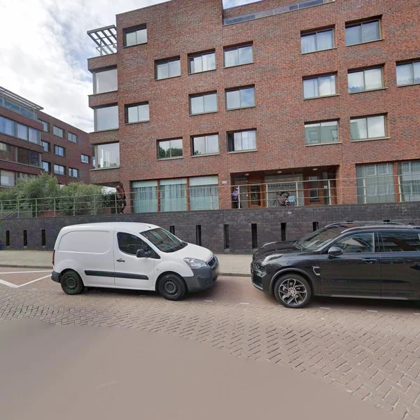 Straatbeeld van Dr. Lelykade 327, 2583JZ Den Haag