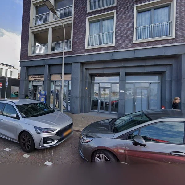 Straatbeeld van Dr. Lelykade 96A, 2583CM Den Haag