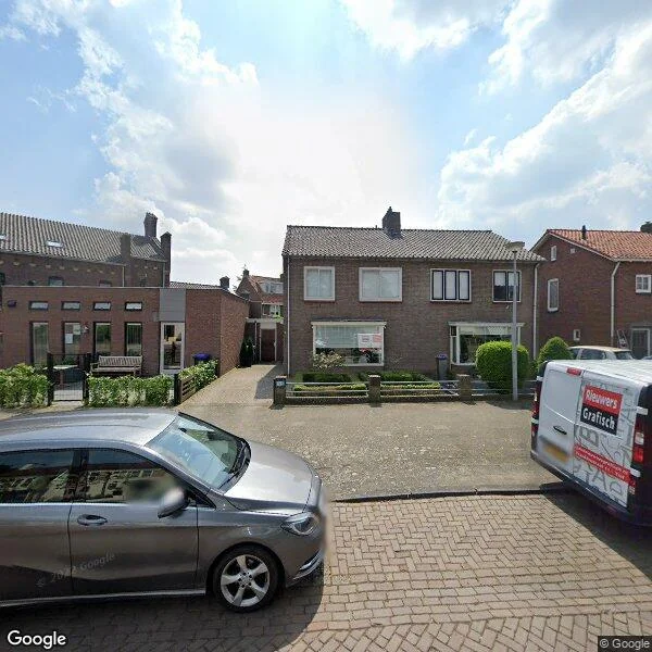Straatbeeld van Dr. Schaepmanstraat 25, 4001CV Tiel