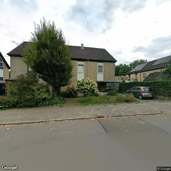 Straatbeeld van Dr Staringstraat 15, 7582BL Losser