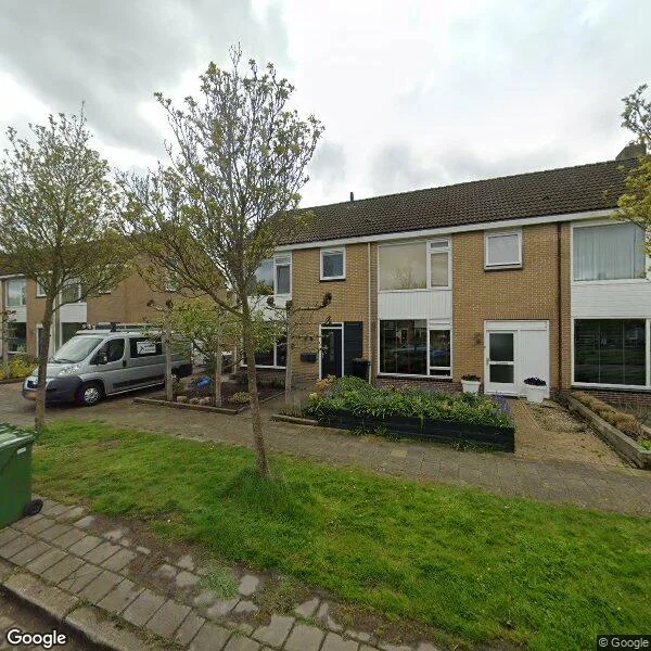Straatbeeld van Dr. W. Kokstrjitte 16, 9051EB Stiens
