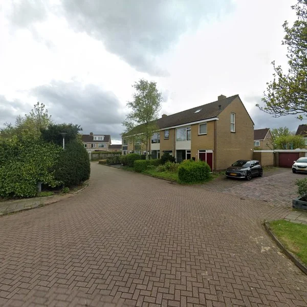 Straatbeeld van Dr. W. Kokstrjitte 30, 9051EB Stiens