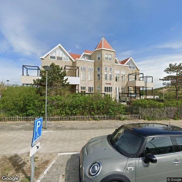 Straatbeeld van Dr Wiardi Beckmanlaan 62, 1931BW Egmond aan Zee