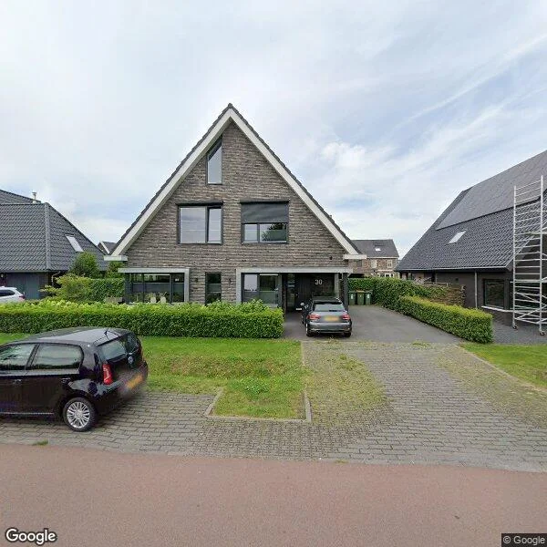 Straatbeeld van Dragonderweg 30, 3907HZ Veenendaal