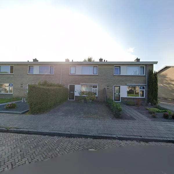 Straatbeeld van Ds. Boekholtstraat 20, 9231EJ Surhuisterveen