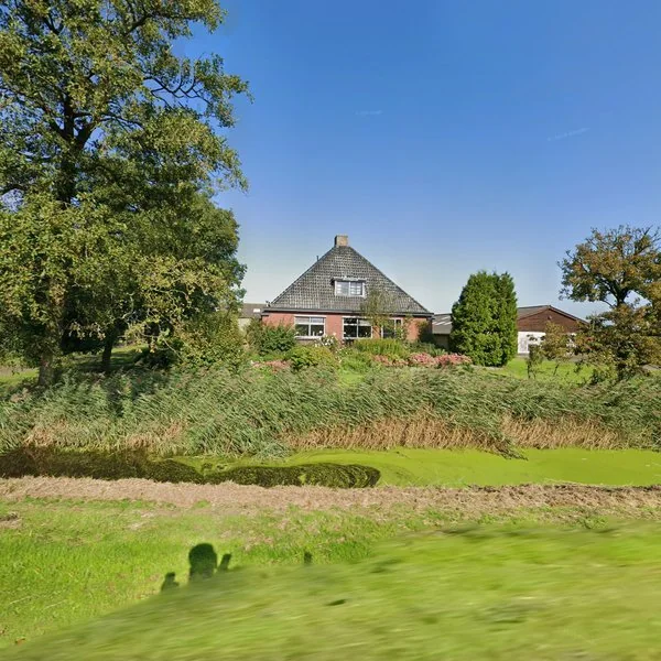 Straatbeeld van Ds. van der Veenweg 2, 9264TA Earnewâld