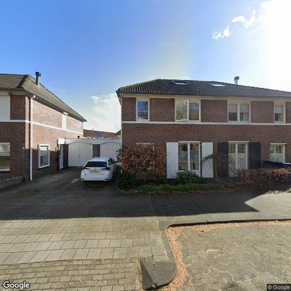 Straatbeeld van Dubbeldamstraat 32, 5043GM Tilburg