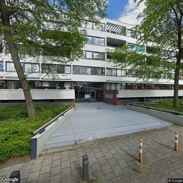 Straatbeeld van Duke Ellingtonstraat 56, 1066GG Amsterdam