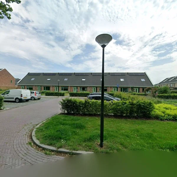 Straatbeeld van Dwarshaer 27, 8431GV Oosterwolde