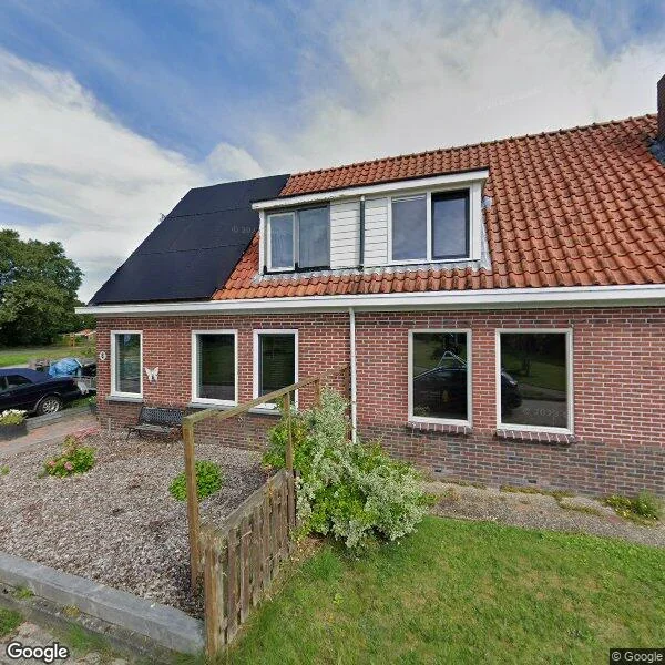 Straatbeeld van Dwarsstraat 6, 9684AN Finsterwolde