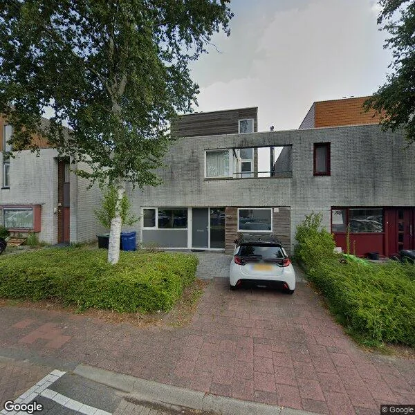 Straatbeeld van E. du Perronstraat 6, 1321BC Almere