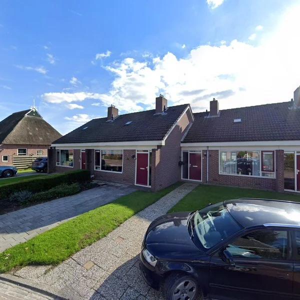 Straatbeeld van Eastein 9, 9136RB Peazens