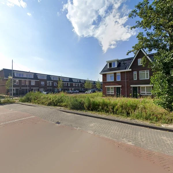 Straatbeeld van Edgar du Perronstraat 34, 2548ES Den Haag