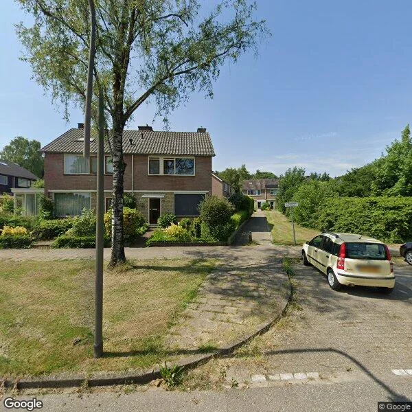 Straatbeeld van Eduard van Beinumlaan 23, 6952CH Dieren