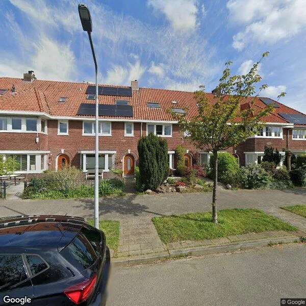 Straatbeeld van Eemnesserweg 251, 1223GG Hilversum