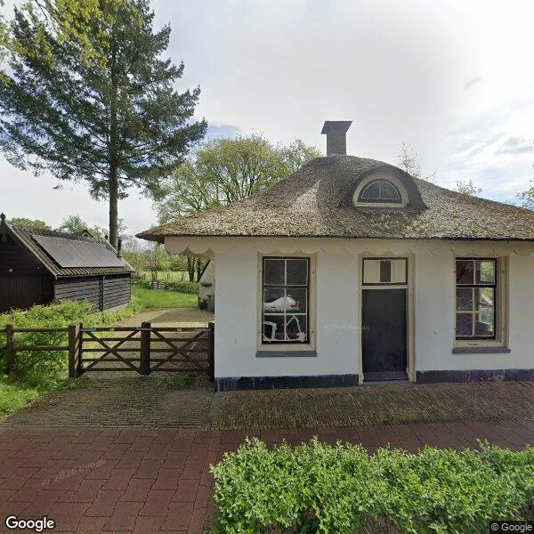 Straatbeeld van Eemnesserweg 27, 1261HE Blaricum