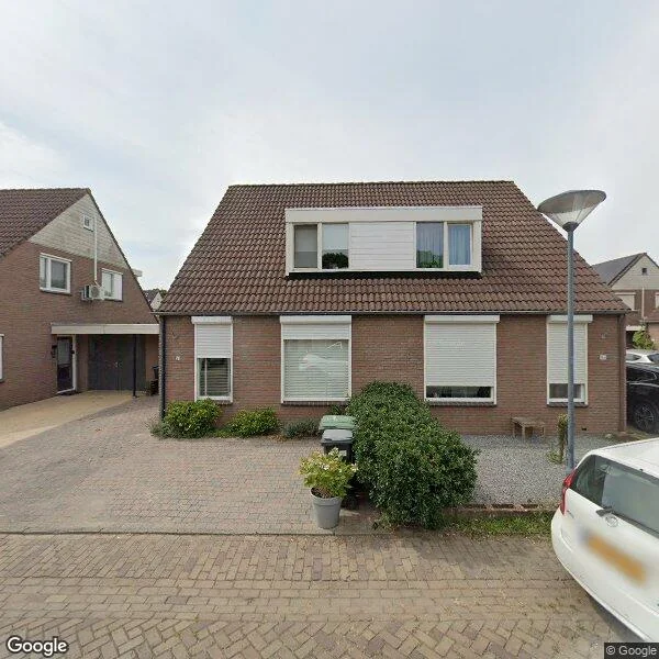 Straatbeeld van Eemstraat 54, 5704MR Helmond