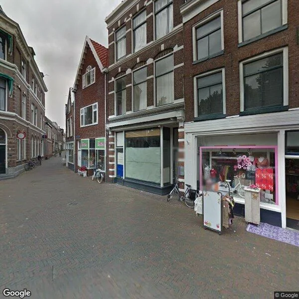 Straatbeeld van Eewal 79, 8911GS Leeuwarden