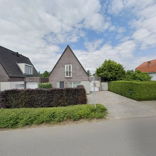Straatbeeld van Eikenlaan 26, 4576BL Koewacht