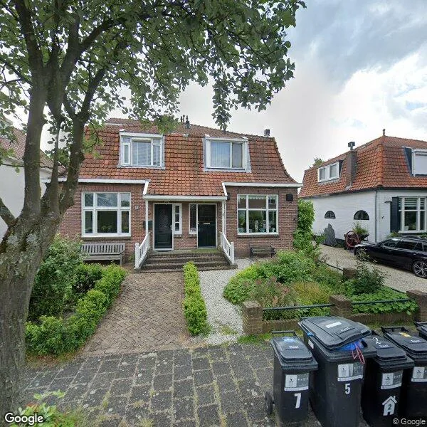 Straatbeeld van Eikenlaan 6, 1161TT Zwanenburg
