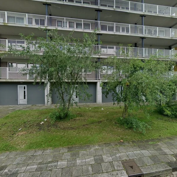Straatbeeld van Eikenstraat 27-2, 8924JB Leeuwarden
